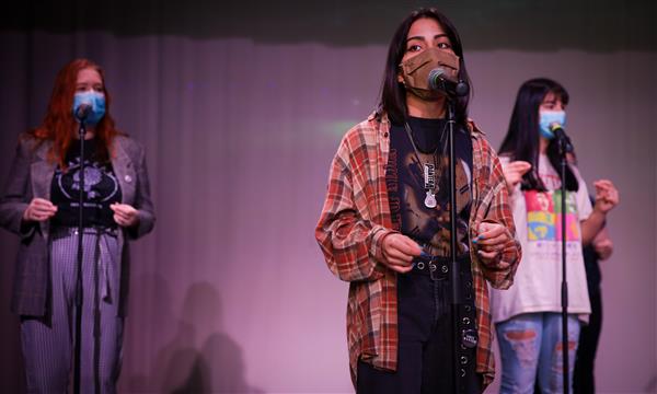 girls sing a capella